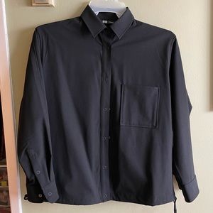 Black Uniqlo x Theory overshirt